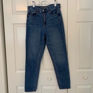 American eagle mom Jean